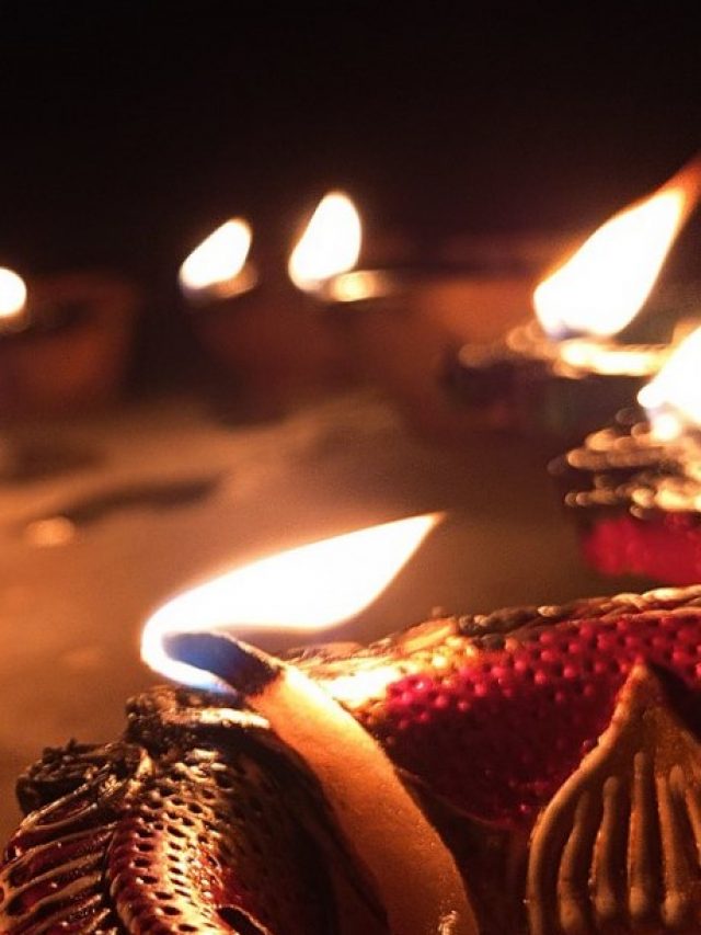 Diwali_celebration_India